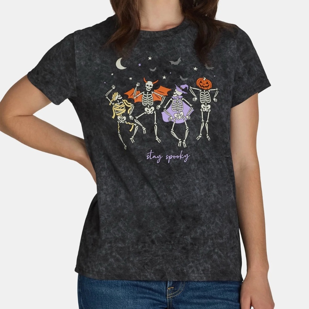 Stay Spooky Skeleton Graphic T-Shirt